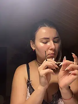 Онлайн чат XXX mewKate