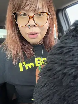 moan4mona – Naživo XXX chat