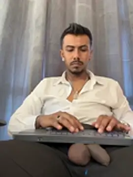 Latinmoster_boss' Live XXX Chat