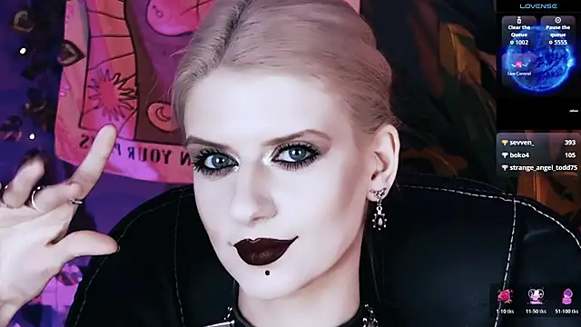Noah_ElmerX – Naživo XXX chat