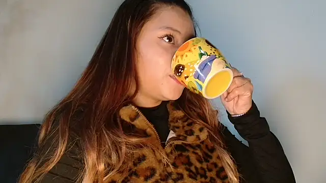 3littles' Live XXX Chat