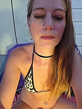 XLisaxx's Live XXX Chat