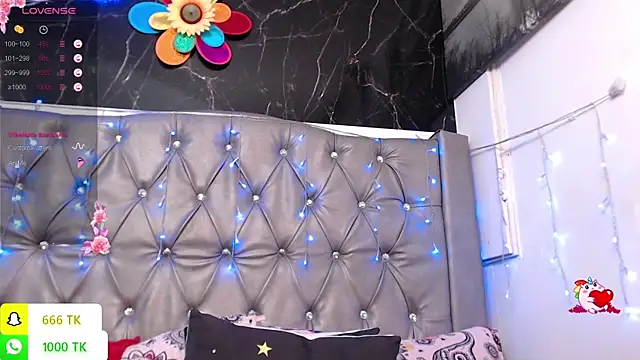 LAILAGUMMY Adlı Modelin Canlı XXX Sohbeti
