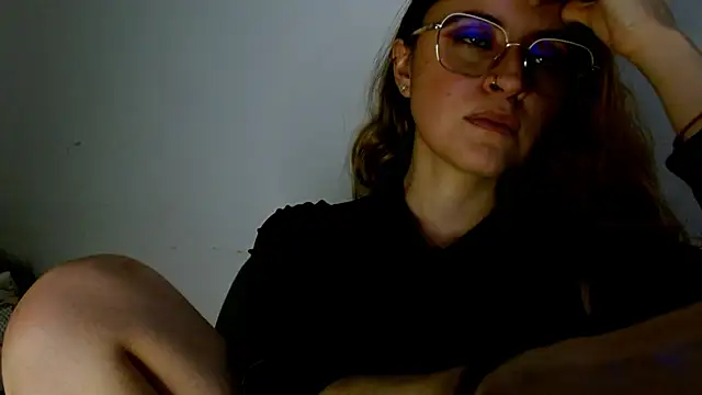 Juls_winter_ Adlı Modelin Canlı XXX Sohbeti