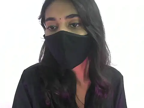 Shanaya_xo: онлайн-секс-чат