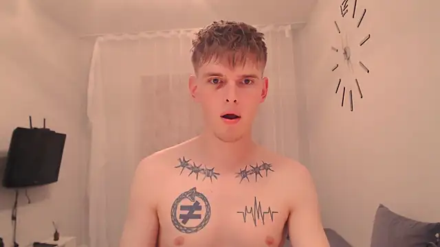 Онлайн чат XXX Fredd_Xanders
