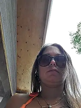 Czat XXX na żywo – Couple_Canada