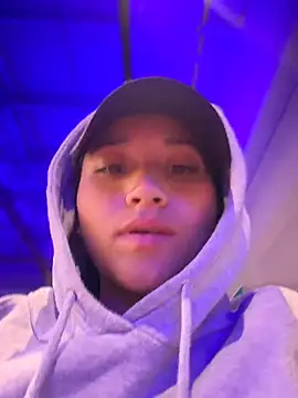 Veronica_Wins_'s Live XXX Chat