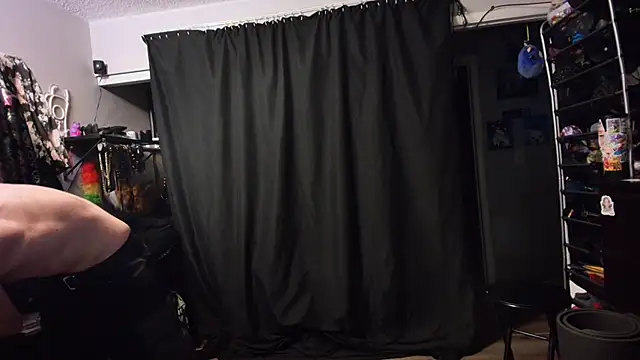 CyberStallion Live XXX Chat