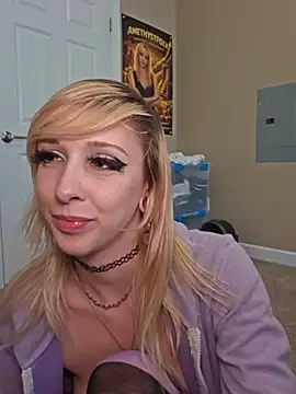 Chat XXX en directo de AmethystFoxx