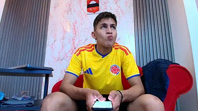 Axel_Romanovn Live XXX chat