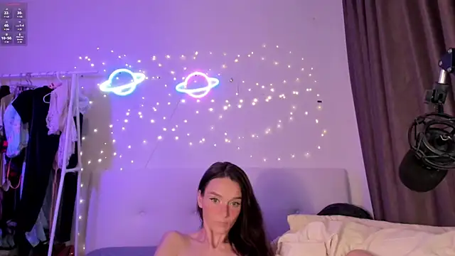 HottieEVER Chat XXX in diretta