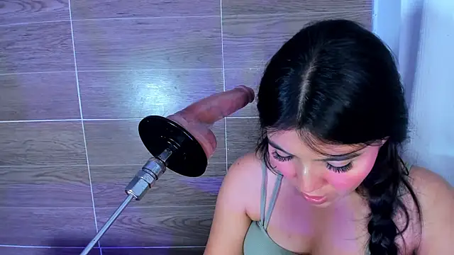 Violet_Fiore live XXX chat