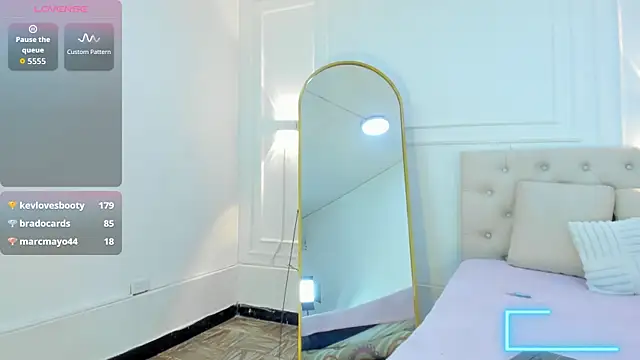 Czat XXX na żywo – lola_red95