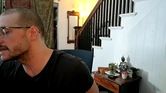 دردشة MasterDaddyCool الجنسية المباشرة