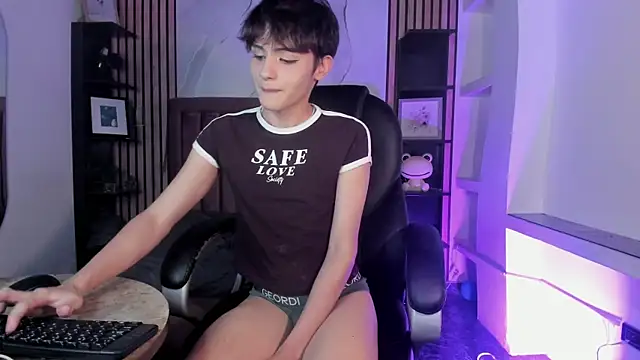 MathiasGreen_ 网络视讯表演