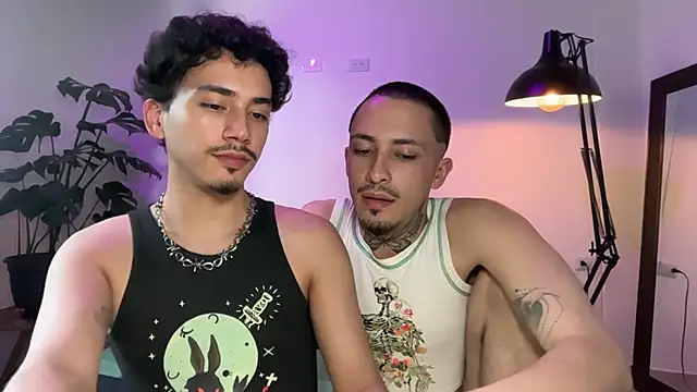 Онлайн чат XXX Noah_and_Steven