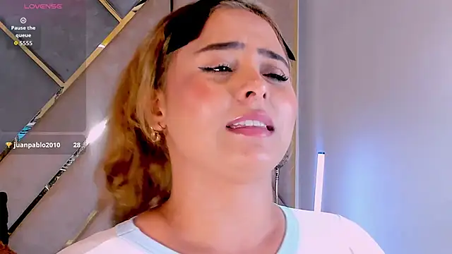 Živý XXX chat MikaelaStone