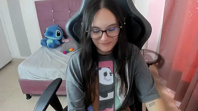 Chat +18 de Wanda_sg ao vivo