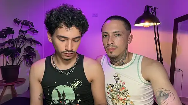 Noah_and_Steven Live XXX-Chat