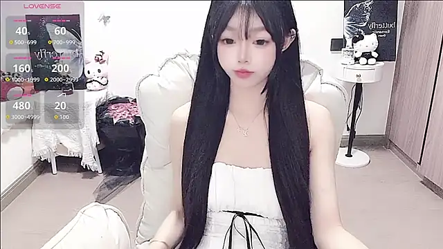 -EEBABYのライブXXXチャット