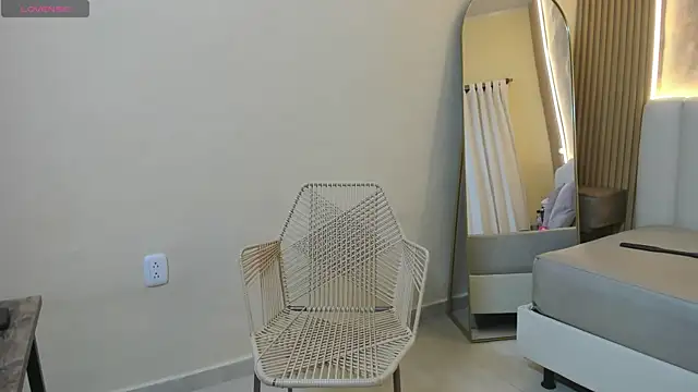 dashadelgado Live XXX-Chat