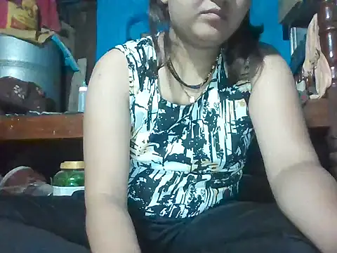 Rableenkaur Adlı Modelin Canlı XXX Sohbeti