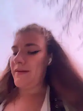 Živý XXX chat Holy_Tereza