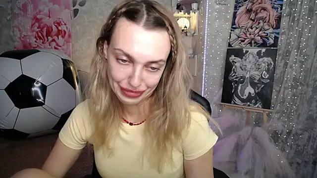 NickyAdamidi live XXX chat
