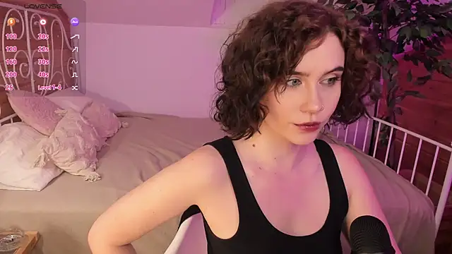 UnaMedison's Live XXX Chat