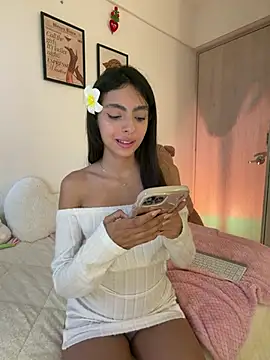 ZaraLuuv 라이브 XXX 채팅