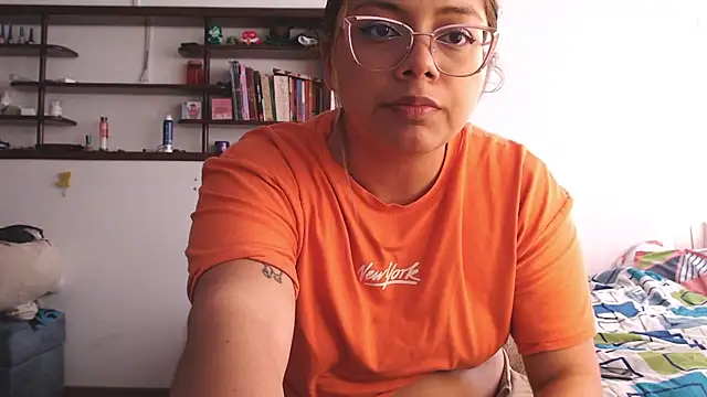 MoritaSun live XXX chat