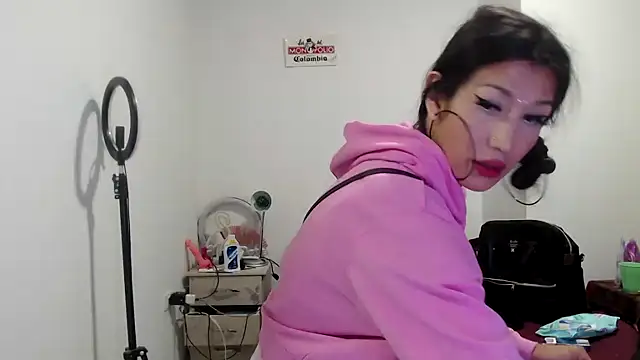 Doll_sary Chat XXX live