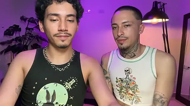 Noah_and_Steven 라이브 XXX 채팅
