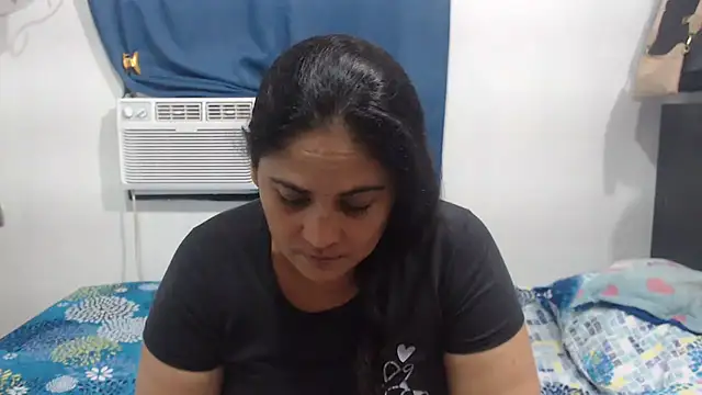 ihan_zara's Live XXX Chat