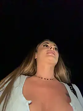 IsabellaEtthan Chat XXX live