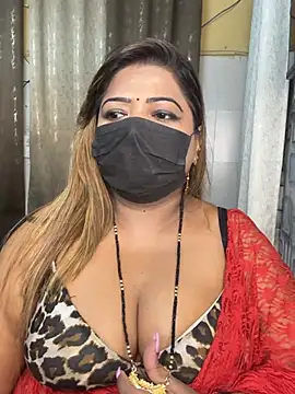Oh-Monika87 Adlı Modelin Canlı XXX Sohbeti