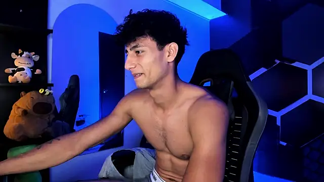 XXX chat uživo modela MaxiimoRomano_