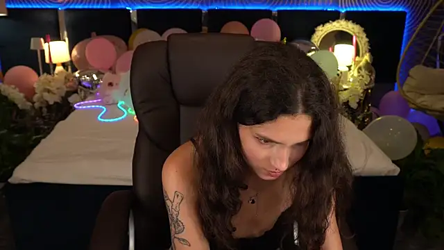 Živý XXX chat BabyFlowerr