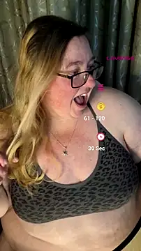 Iceprincess2bad4u's Live XXX Chat