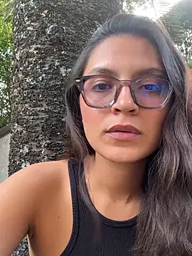 Chat +18 de Gia_Mazzon ao vivo