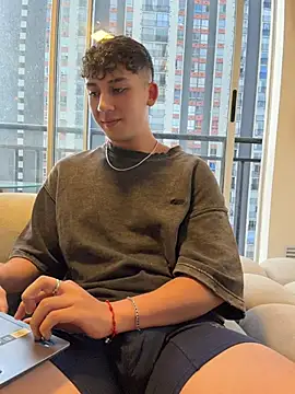 OLIVER_K Live XXX Chat