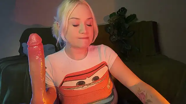 MCThroatGoat's Live XXX Chat