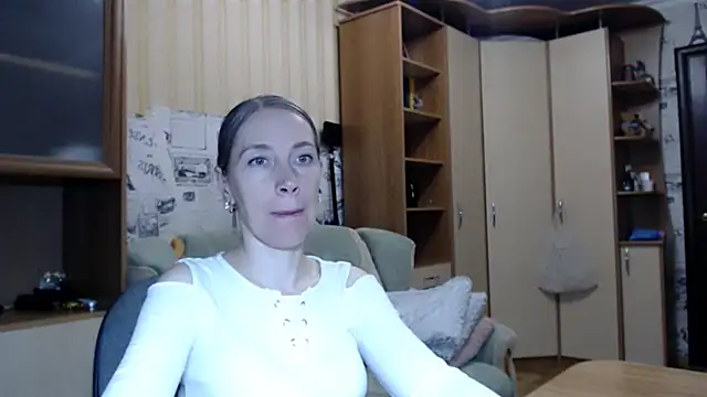Javelinka Adlı Modelin Canlı XXX Sohbeti
