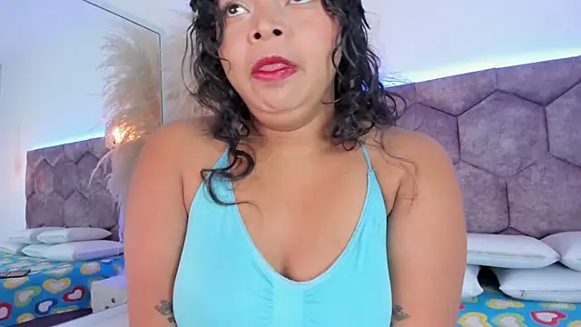 kyliee_moore_ live XXX chat