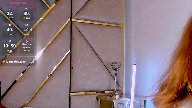 دردشة MikaelaStone الجنسية المباشرة