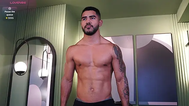 Chat XXX Live Reik_Vonn