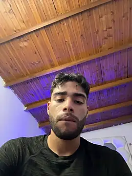 AlejandroGreco Live XXX-chat