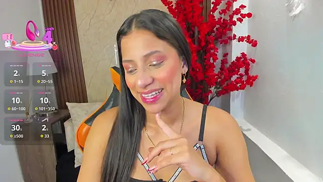 XXX chat uživo modela Atiena_