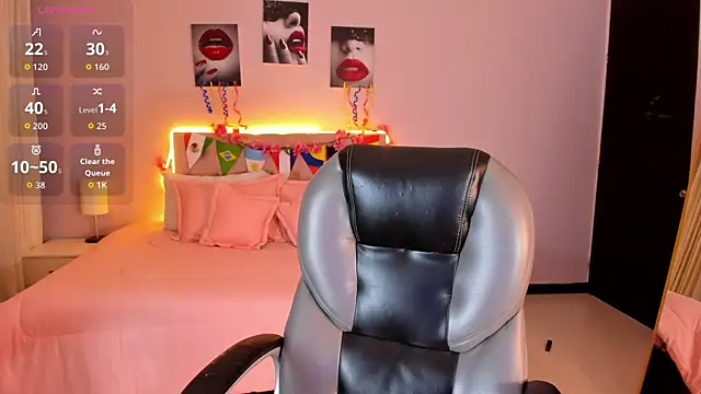 XXX chat uživo modela Emily_Warren_